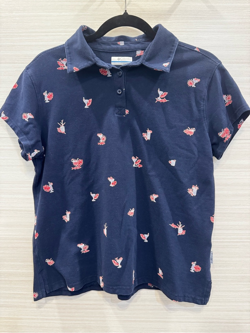 Columbia PFG Navy Polo with Tropical Drinks Motif size Large
